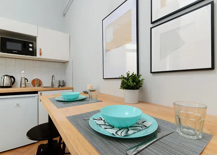 Monochrome Chic R61 Apartmán *