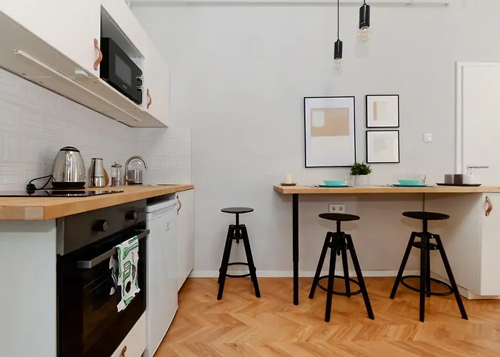 Apartamento Monochrome Chic R61 *