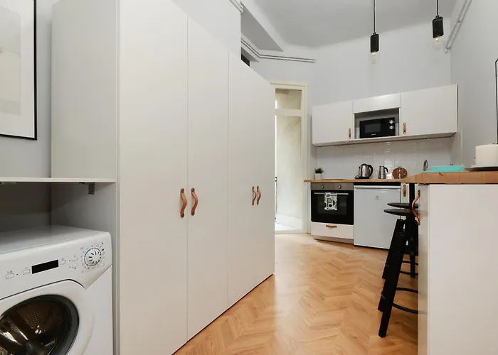 Apartamento Monochrome Chic R61